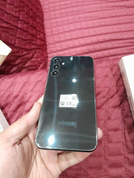 Samsung galaxy A24 10by10 condition 3