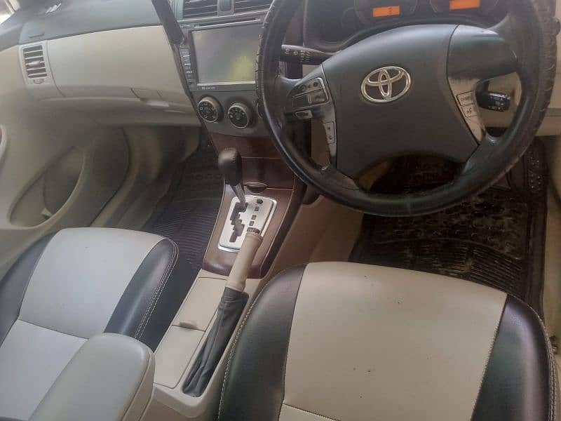 Toyota Corolla Altis 2014 9