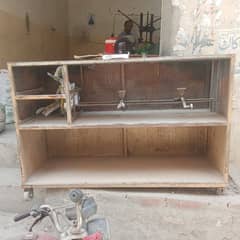 chips counter two branles attached with