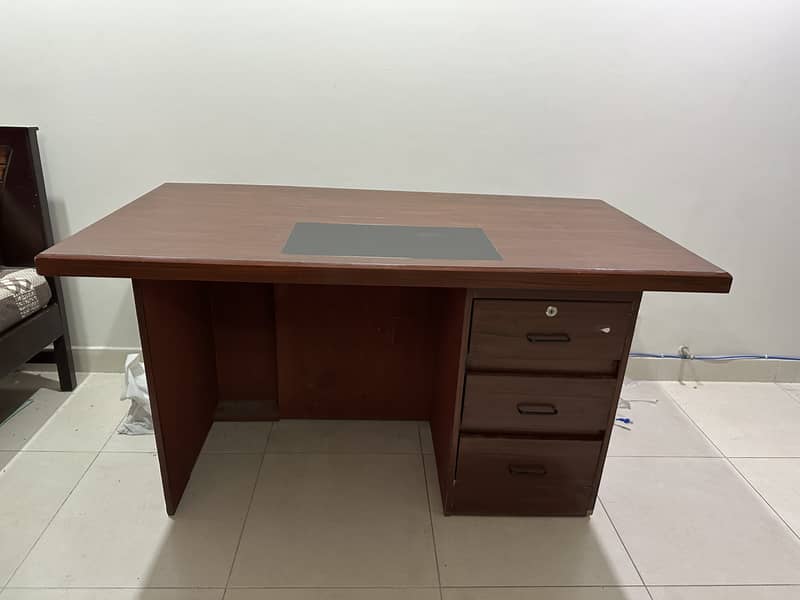 Office/Study Table 0