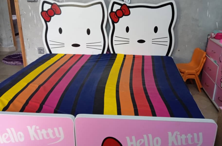 Hello kitty kids bed set 1