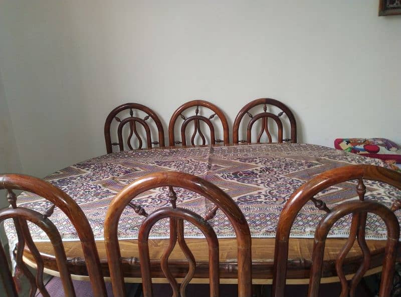 Dining table 3