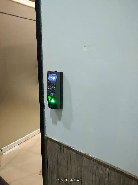 Biometric fingerprint Time Attendance machine door lock access control 1