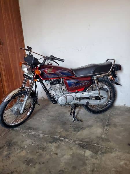 Honda CG 125 2018 model new condition call number 03026983109 7