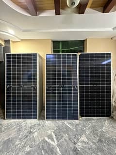 Canadian Solar BiFacial N Type 580w solar panel 0