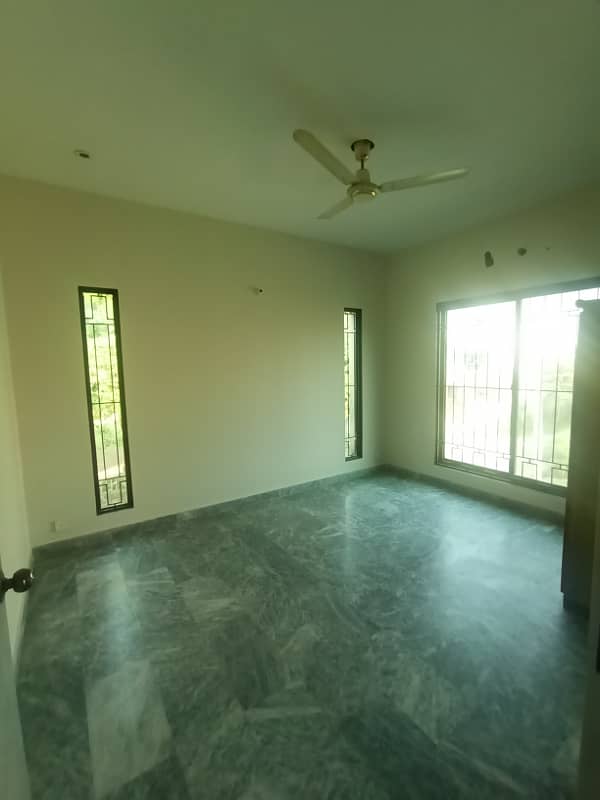 5 Marla Lower Portion Available For Rent With Gass Hot Location 5
