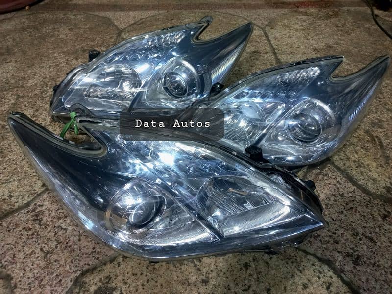 Toyota Prius Headlights 2012 0