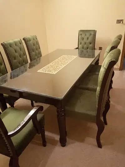 Dining Tables and Dining Chairs 9