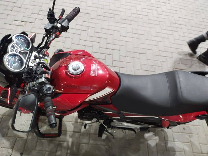 honda cb 150f 2022 model for sale in very good condition 3