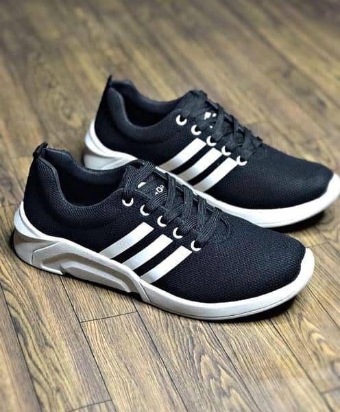 Comfortable Men's Shoes on Synthetic Material 0