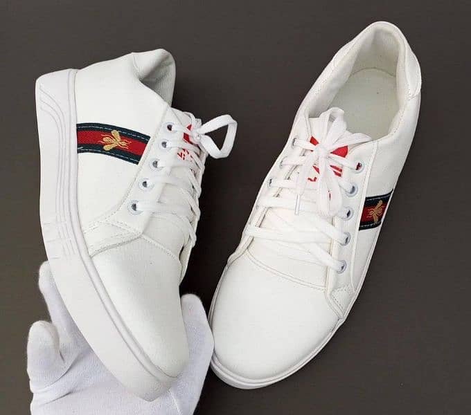 Men's Sports Shoes : White 4