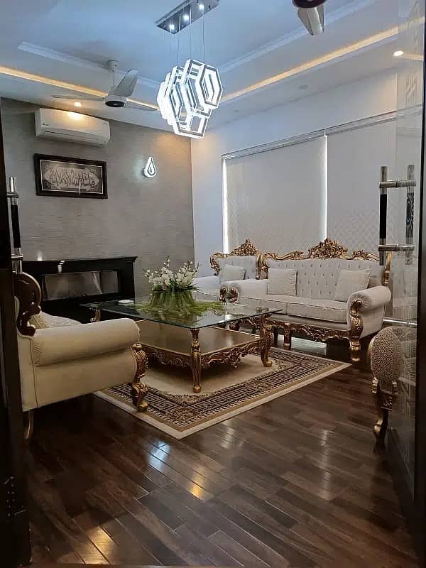 10 Marla Brand New Fully Furnished Lower Portion For Rent In Bahria Town Lahore 2