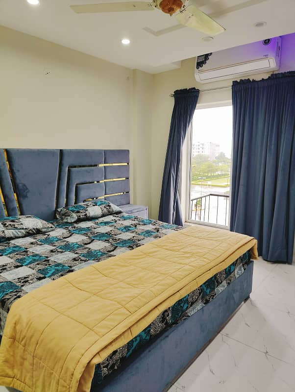 Luxury Furnished Flat Available on Daily Basis Rent 2