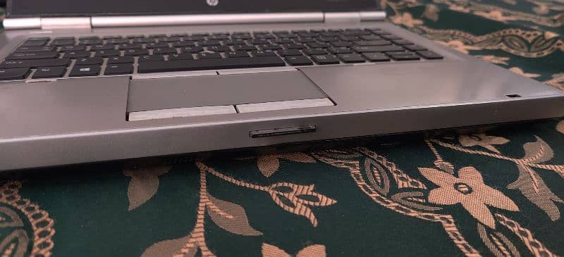 HP Elitebook Core i5 3rd Generation 8470p Laptop in good condition 3