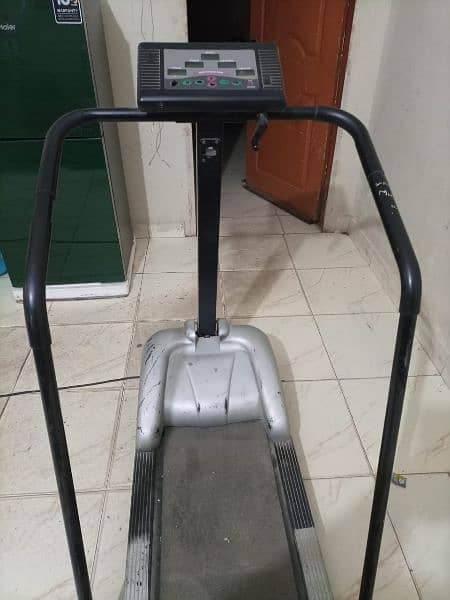Electric Treadmill For sell 1