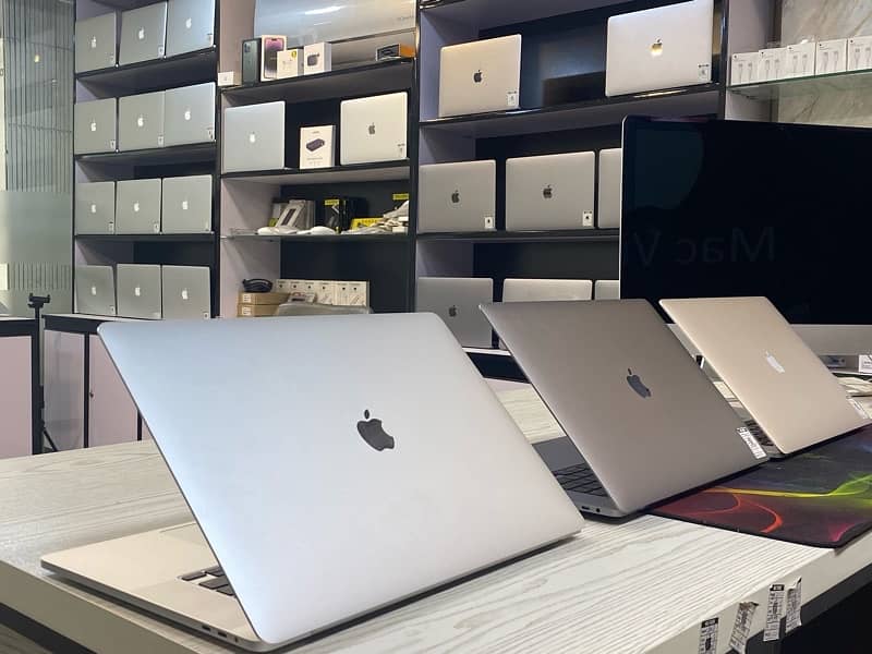 15” MacBook Pro 2018 i7 16/512 7