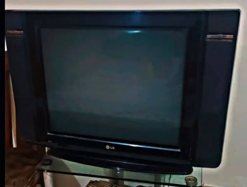 2  '21' inch tv brand Sony and LG 4