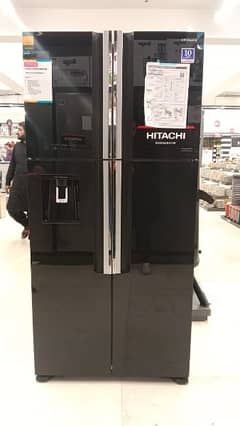 Hitachi ref 4door . with ice-makar