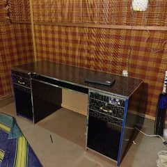 Computer Table 0