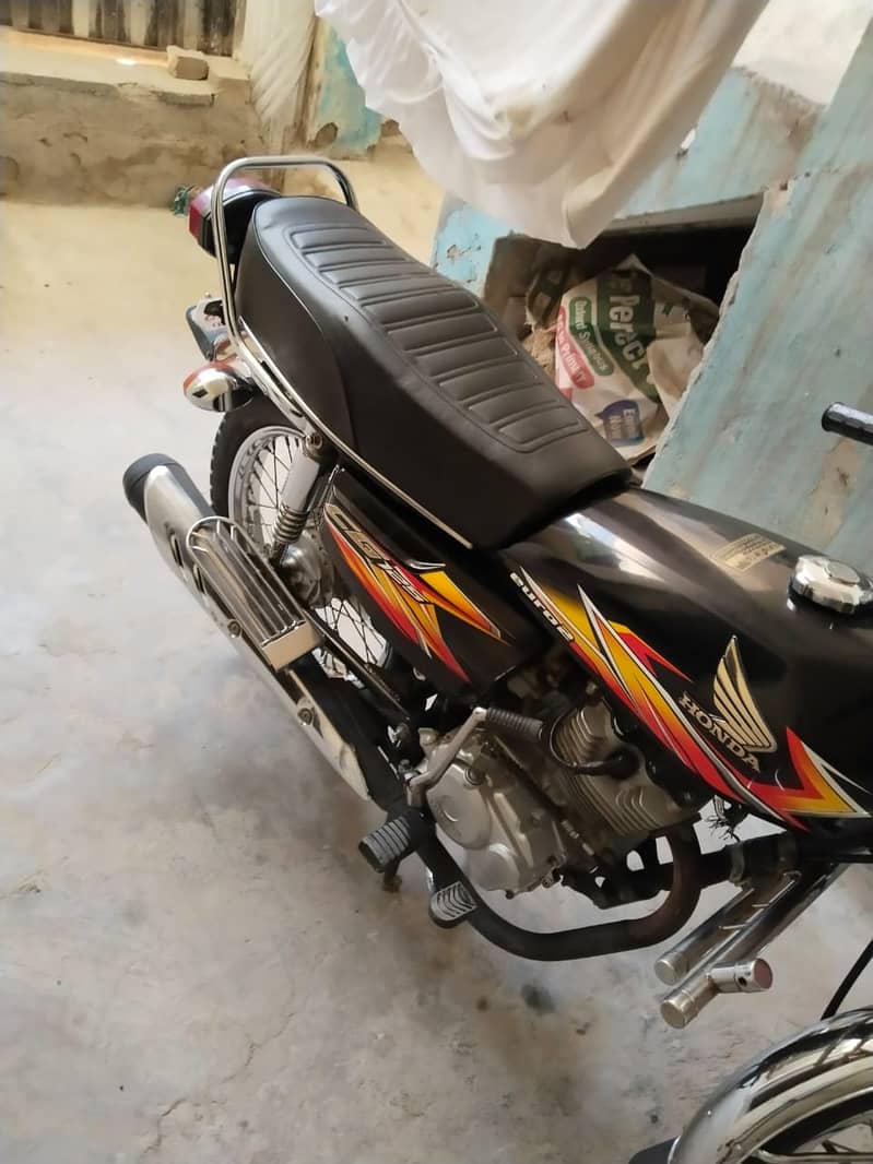 Honda CG 125 Model 2021 ISB Number Urgent For Sale Condition 10/10 2