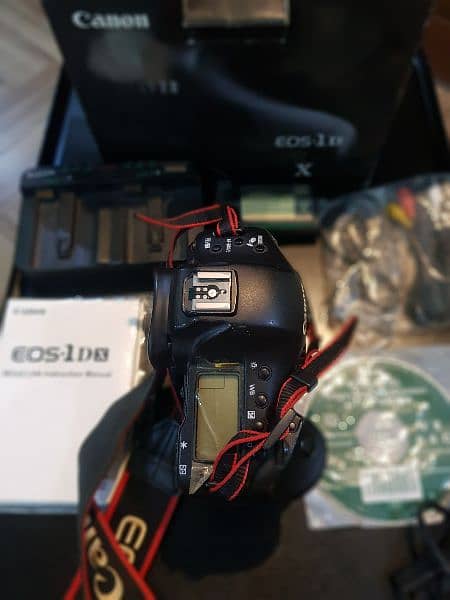 Canon EOS-1D X Professional camera 5