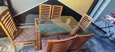 habbitt wooden dining table