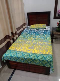 2 single bed and 5 seater sofa in very good condition 0