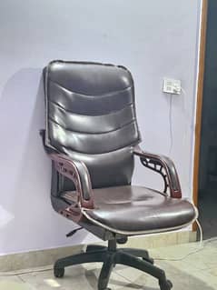 boss chair 0