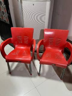 Plastic Chairs (4 pieces)