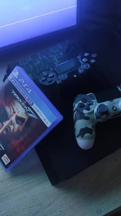 PS4 1 TB with 2 controllers, Box and TEKKEN 7 0
