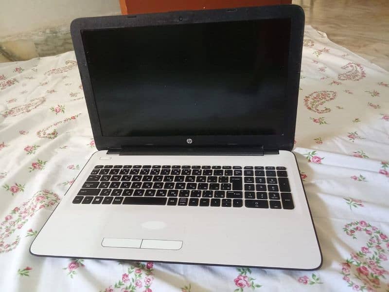 HP laptop with latest OS 10