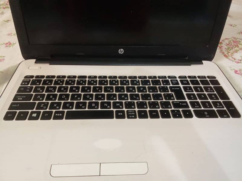 HP laptop with latest OS 14