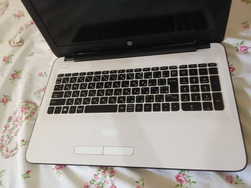 HP laptop with latest OS 19