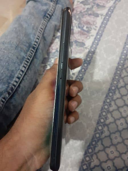 infinix hot 9 play (4+64) new condition 10/10 6000mah battery 5