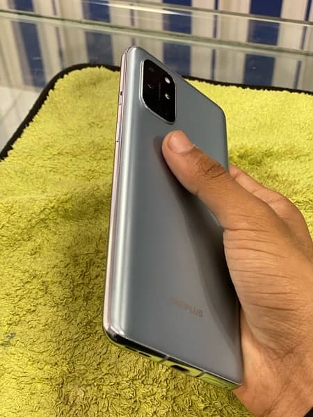 One Plus 8T 2