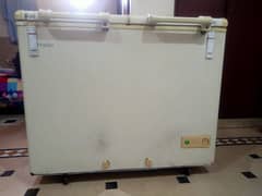 Double door Haier deep freezer with genuine gas and condition.