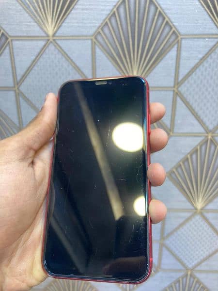 iphone 11 64gb colour Red Good Price 1