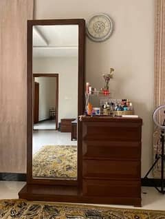 Dressing Table with Mirror Storage & Drawers