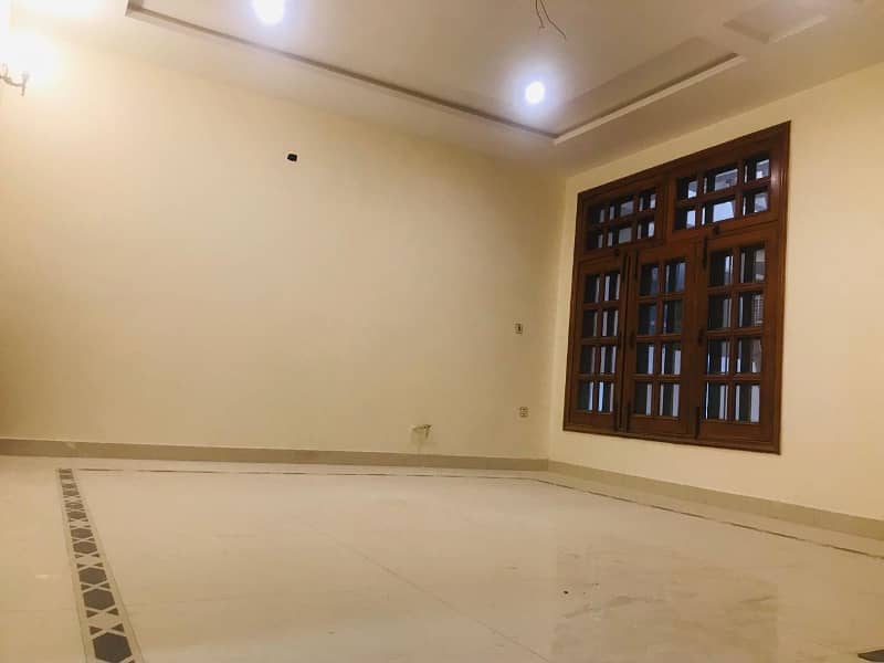 1 Kanal Like New Beautiful House For Rent at Good Location in K Block Model Town Lahore 3