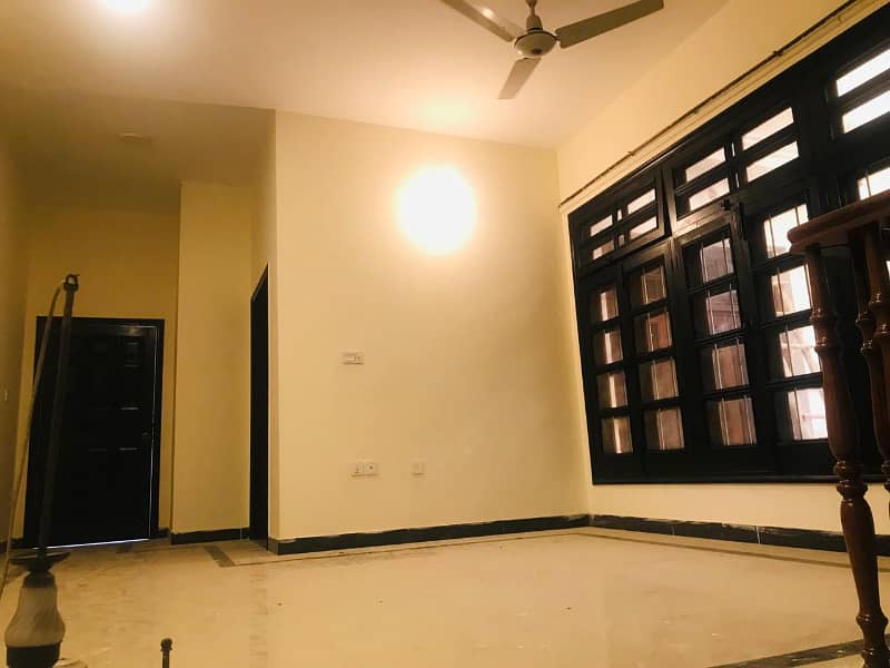 1 Kanal Like New Beautiful House For Rent at Good Location in K Block Model Town Lahore 7
