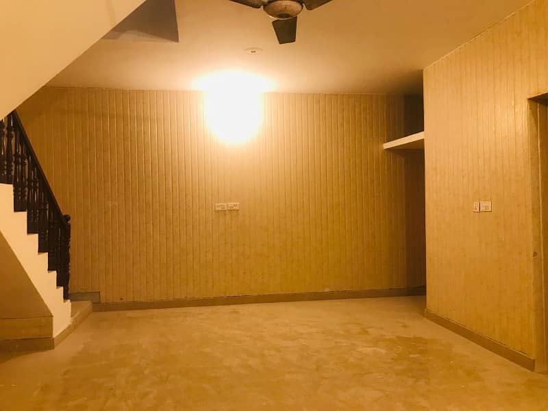 1 Kanal Like New Beautiful House For Rent at Good Location in K Block Model Town Lahore 11