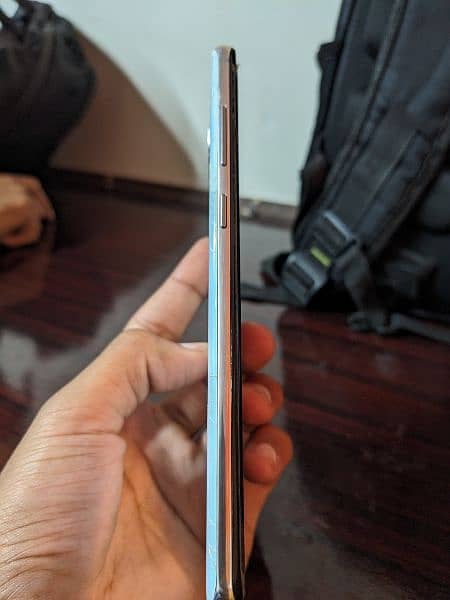 Samsung S10+ 5g, Panel and back damaged, rest is working perfectly 6