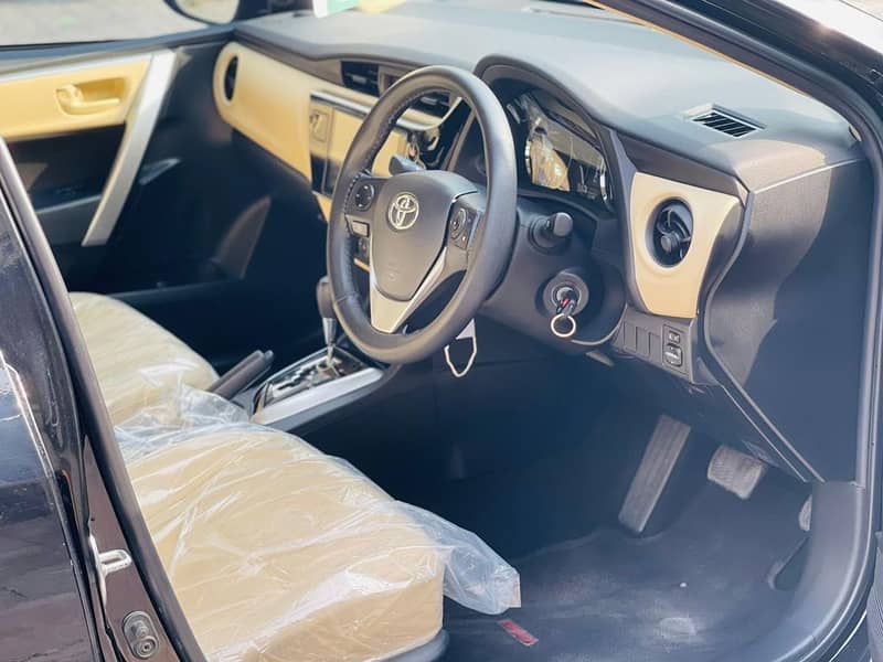 Toyota Corolla Altis Automatic 1.6 2019 9