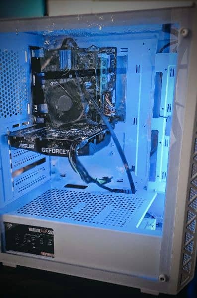 Gaming PC with Quad Core i5 processor with 3.6Ghz , Plays GTA 5 , PUBG 9