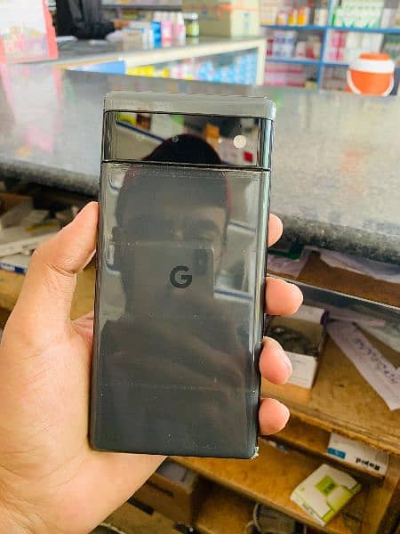 Google Pixel 6 (8/128) Non-pta with full sim time available 3