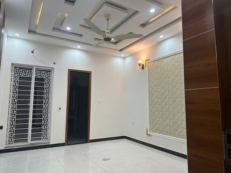 10 Marla Upper Portion For Rent In LDA Avenue One 8