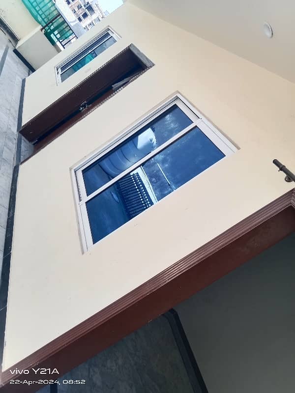 upper portion available for rent for female hostel or small family 7