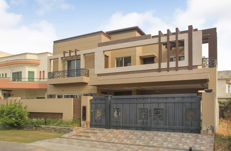 A Wait Your Dream Home 1 Kanal Elegant Design House For Sale In Wapda Town Ph-1 Lahore 1