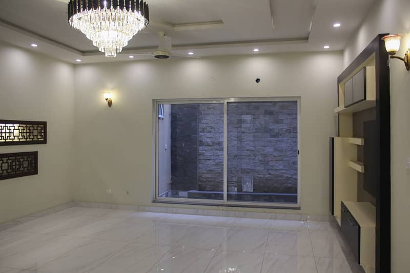 A Wait Your Dream Home 1 Kanal Elegant Design House For Sale In Wapda Town Ph-1 Lahore 24