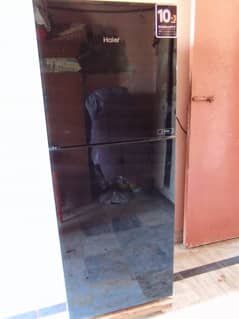 haier 246 refrigerator black colour glass door